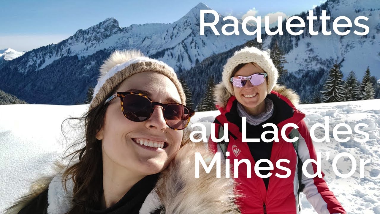 Balade en RAQUETTES à Morzine (au Lac des Mines d'Or glacé)