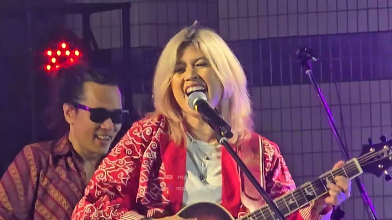 Pia - Hujan #pia #hujan #utopia #raspati #musikindonesia #indonesiafestival #shibuya #tokyo #japan 