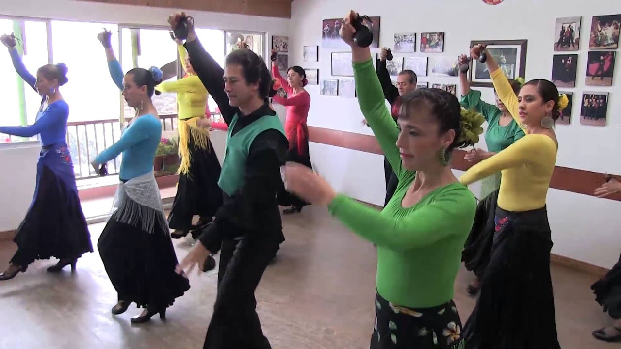 Danza, Estilo y Ritmo - Sevillana por compás de castañuelas.mp4