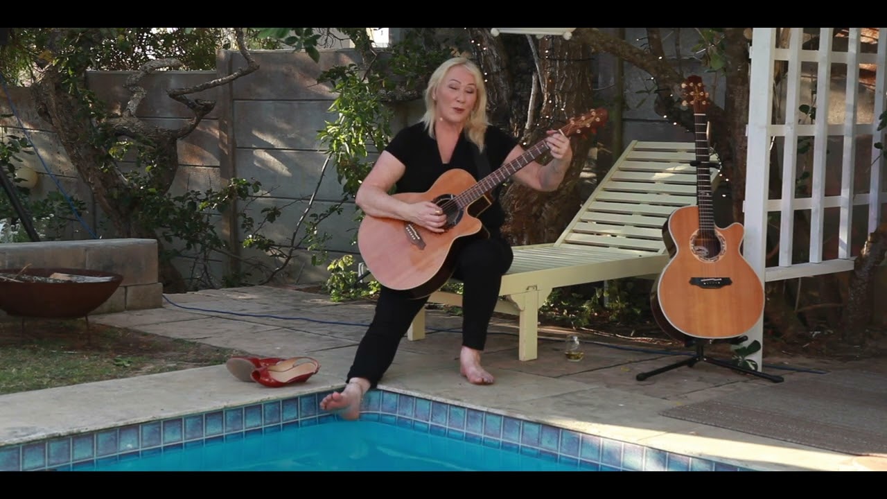 I only have eyes for you Acoustic cover  ChristinePetts