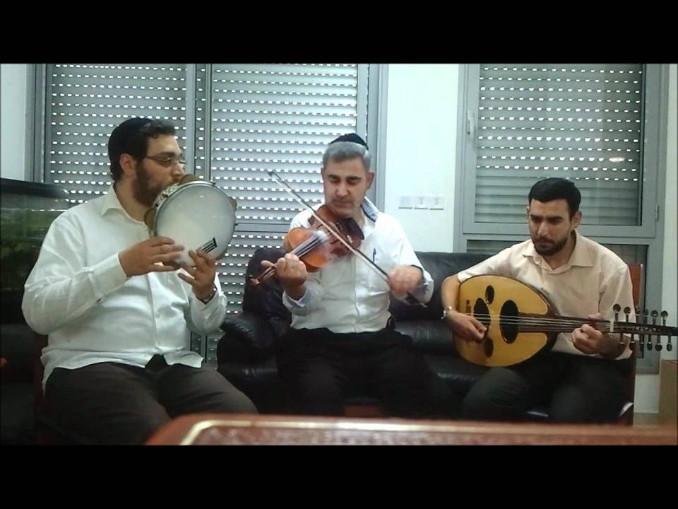 כינור משה חבושה-עוד אלעד הראל-דאף אריאל כהן.