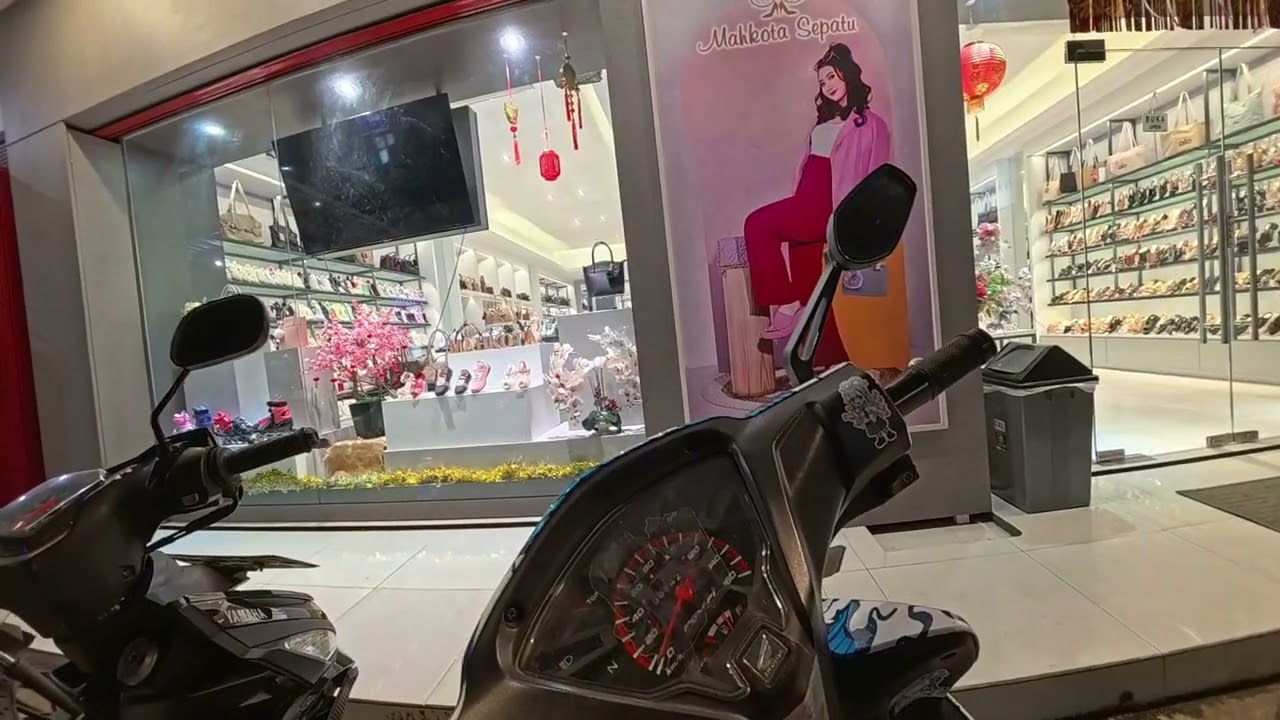 [POV] Night View with Insta360 Ace Pro 2