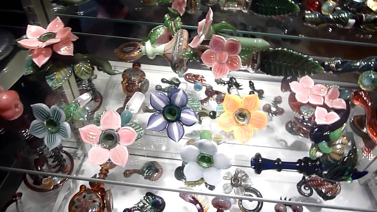 Illuzion Glass Gallery set to Eminem's Rhyme or Reason