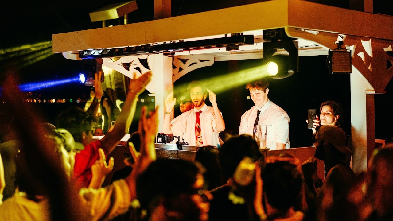 Hardgroove Techno and Trance set on the beach - LUI B2B LEICK
