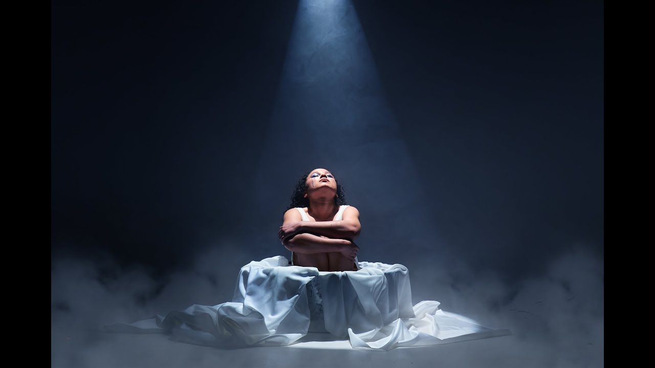 Poety Rebely - Embona (Official Music Video)