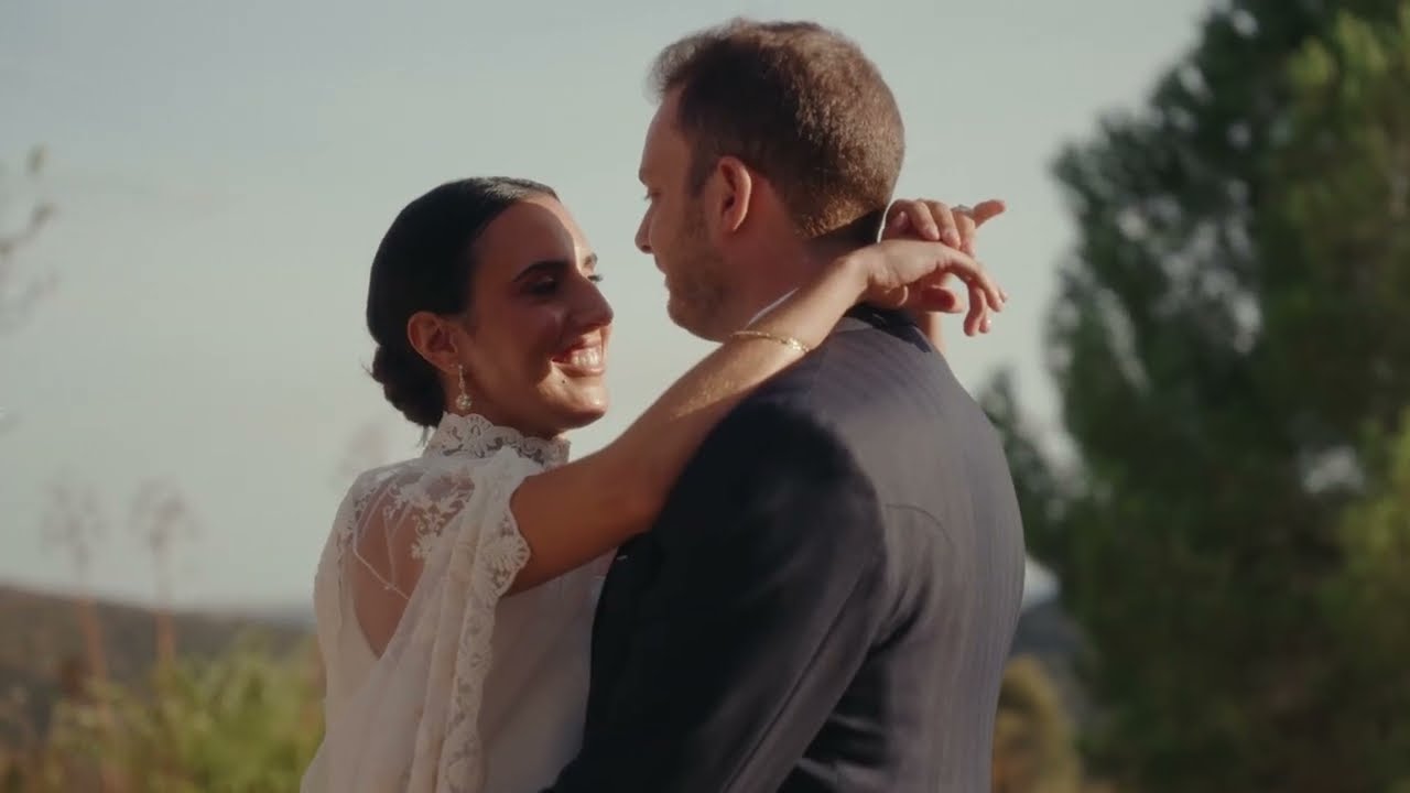 La boda de Tania y Luisma, un sueño asturiano en Madrid