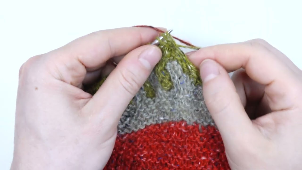 How to Weave in Your Ends as You Knit
