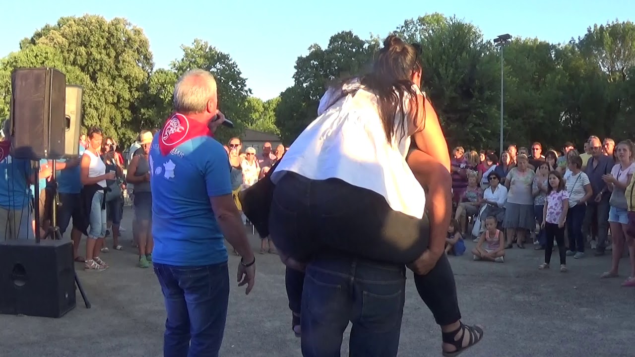Ricoune rend hommage a louis Nicollin