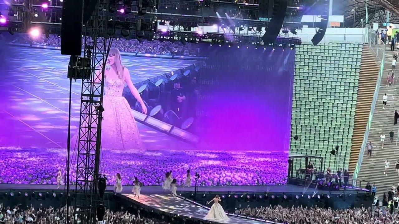 13 20240728 Taylor Swift Enchanted at The Eras Tour in Munich