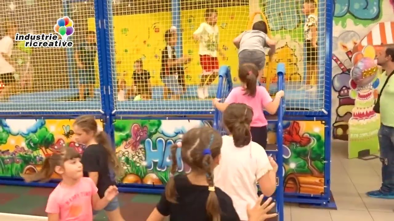 Trampolino singolo per parchi gioco e ludoteche