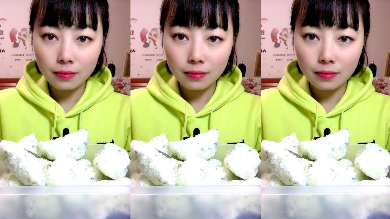ASMR SHAVED ICE EATING / ICE EATING