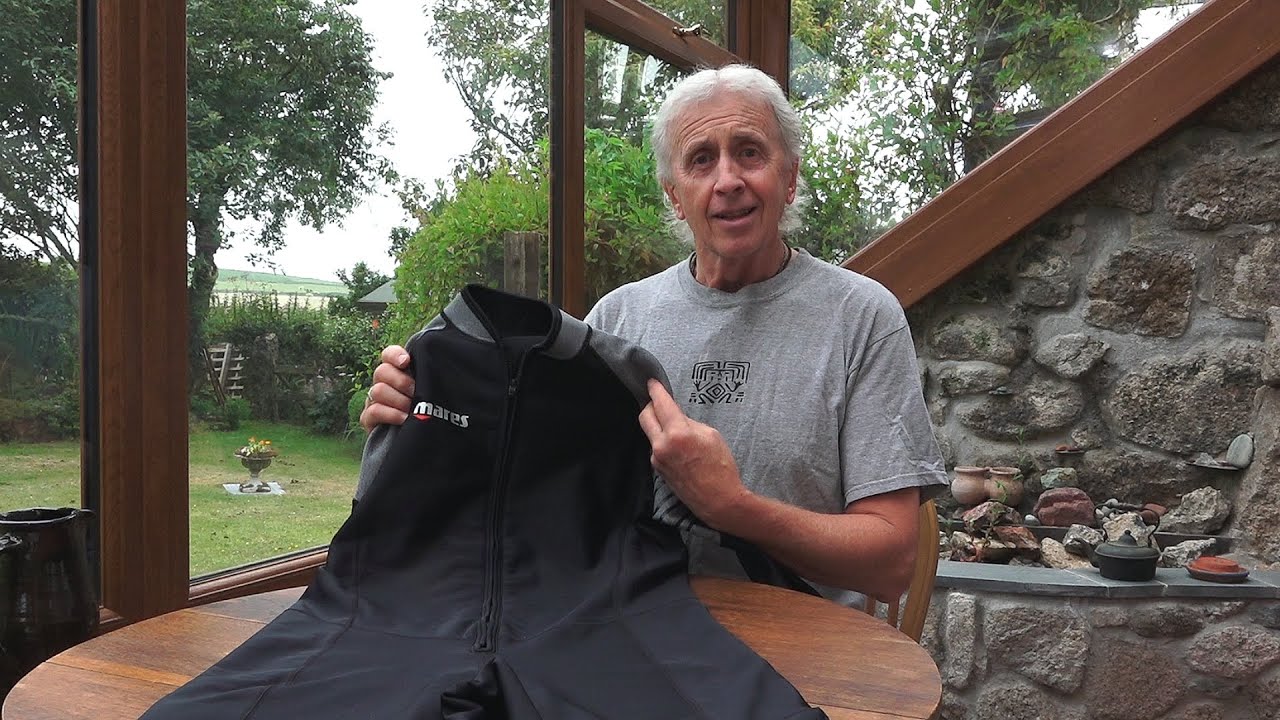 Scuba Diving Equipment Review: Mares Ultraskin Undersuit