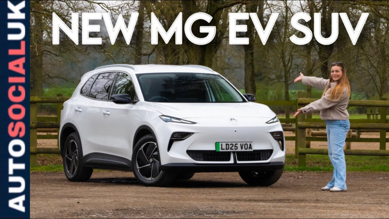 MG S5 Review: The Ultimate All-Electric Upgrade from MGZS - Space, Tech & Test driven! UK