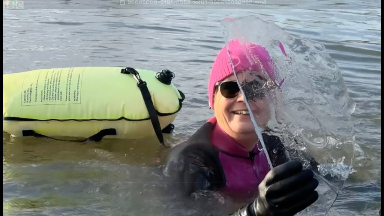 Sheets of ice don't stop Long Eaton cold water swimmers
