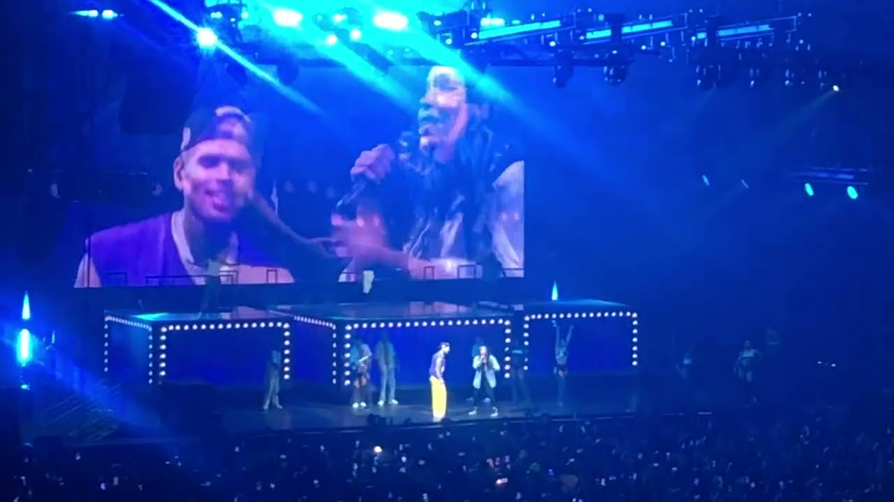 Chris Brown & Lil Baby live in Las Vegas (Last Show of Tour) One of Them Ones