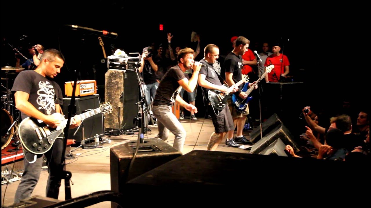 Grade - Seamless - LIVE!
