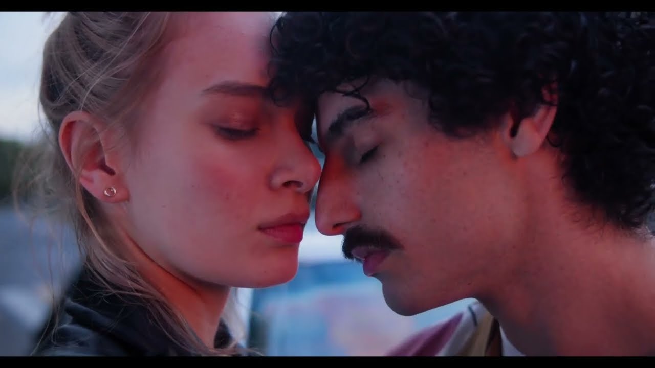 80's Vibes - Cassero (Video Oficial)