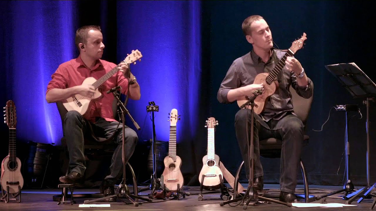 Spain - Timples y Otras Pequeñas Guitarras del Mundo