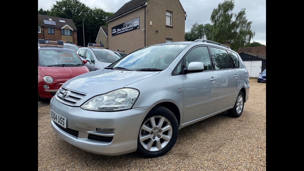 2004 (04) TOYOTA AVENSIS VERSO 2.0 VVTi T Spirit 5dr Auto 5 Doors MPV
