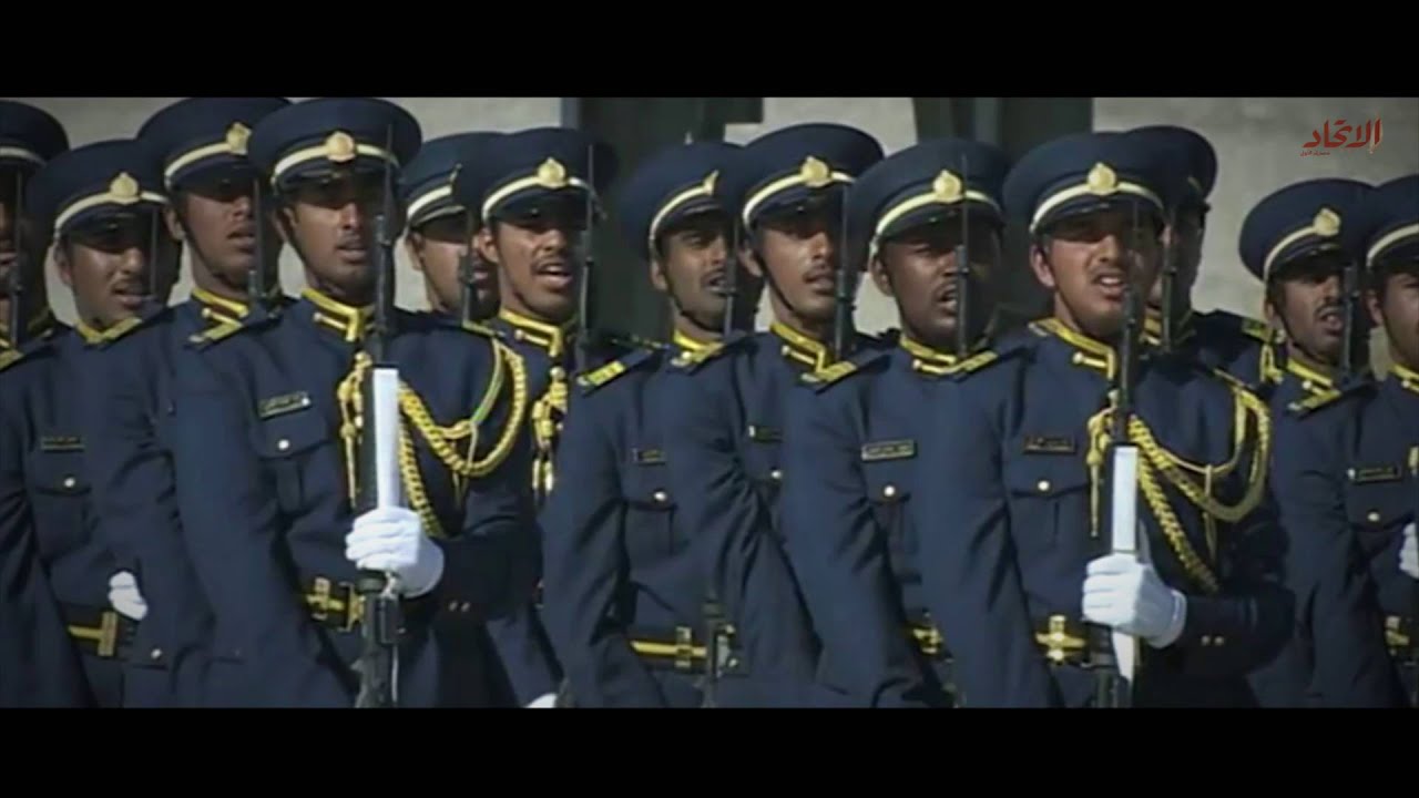 حفل تخريج مرشحين طيارين وجويين ومرشحات في كلية خليفة الجوية 2015 | صحيفة الاتحاد