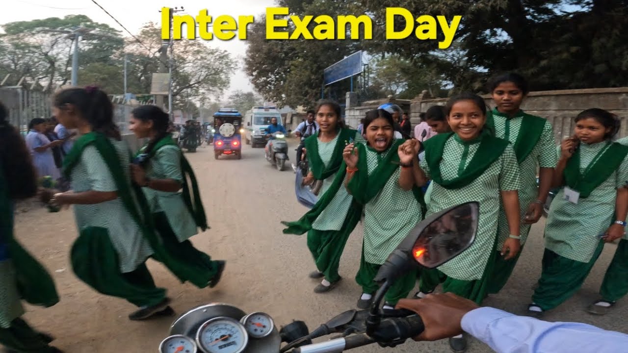 Intar Exam का आखिरी दिन | दोस्तों के साथ यादगार व्लॉग | Roni Kiro 21 