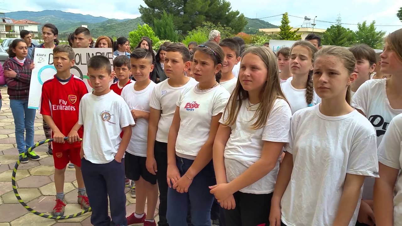 Hapja e javes Olimpike në shkollën e Përparimit...