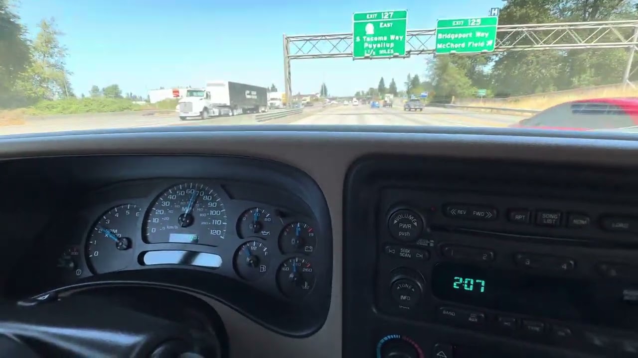 2005 Suburban 2500 Test Drive