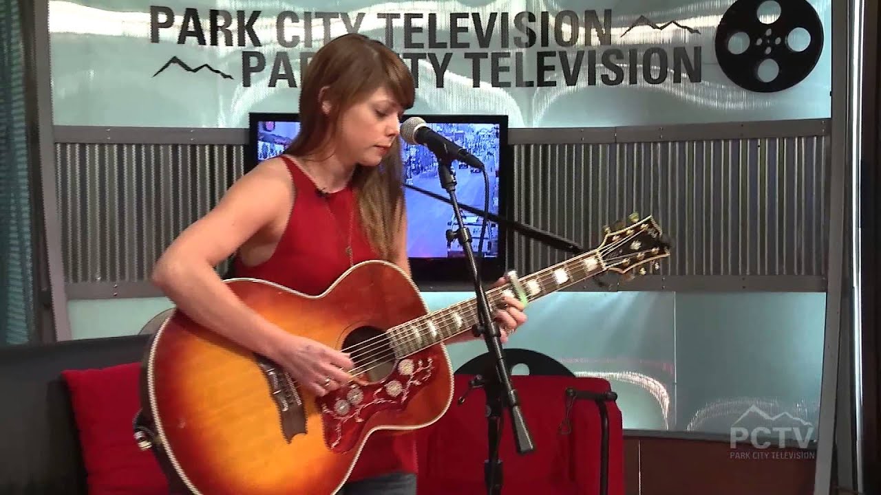 Mountain Morning Show: Kelli Moyle 4