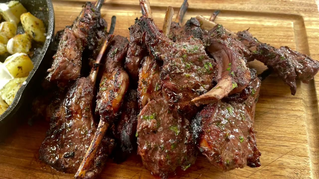 Chuleta de Cordero marinada en Cabernet Sauvignon (Lamb Chops) - Big Green Egg (Kamado Grill)