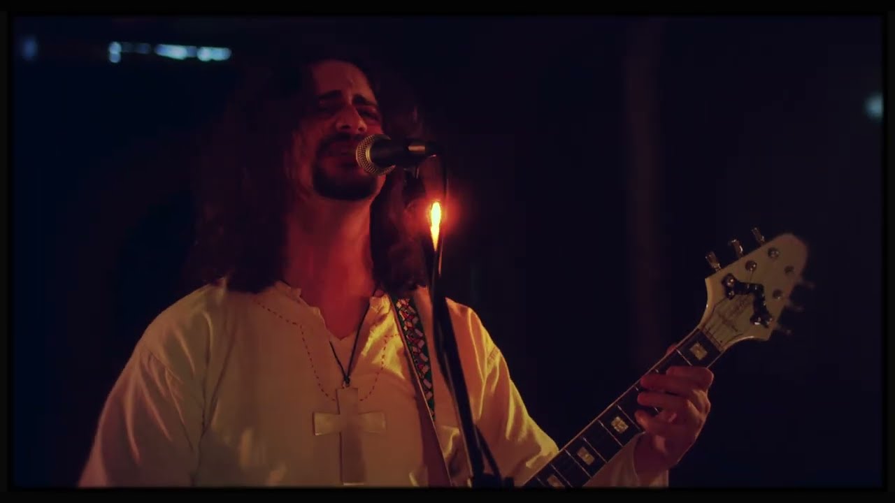 Wytch Hazel - Strong Heart (Official Video)