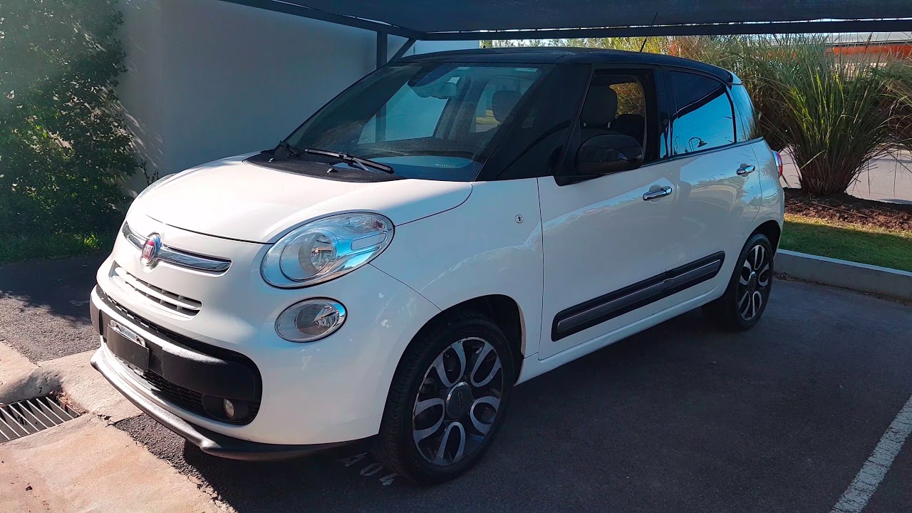 VENDIDO! Fiat 500 L 1.4 MT - 2014 - 80.000 kms. Original c/leves detalles - Autos de Garage -