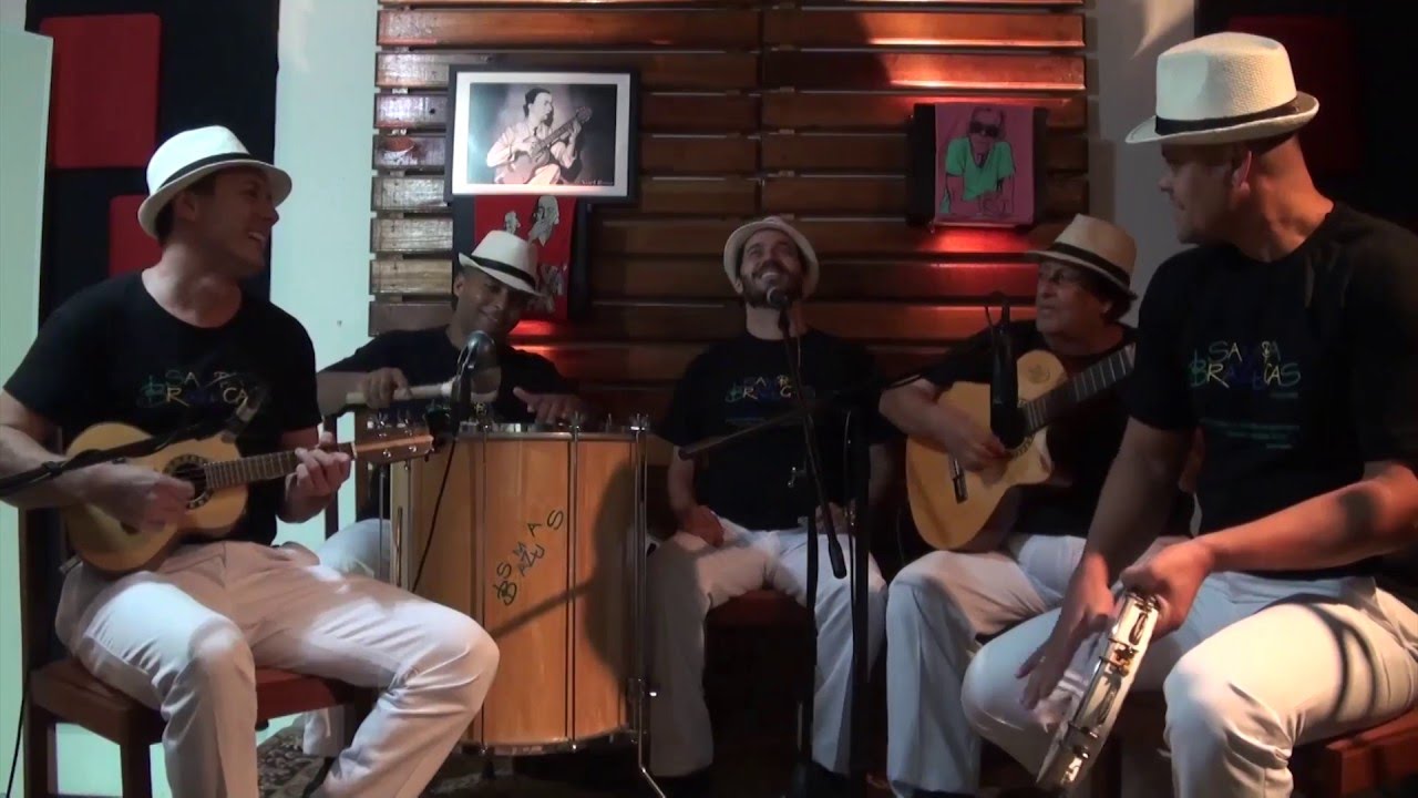 Samba Brazucas - Isso aqui o que é / A voz do morro (HD Video)