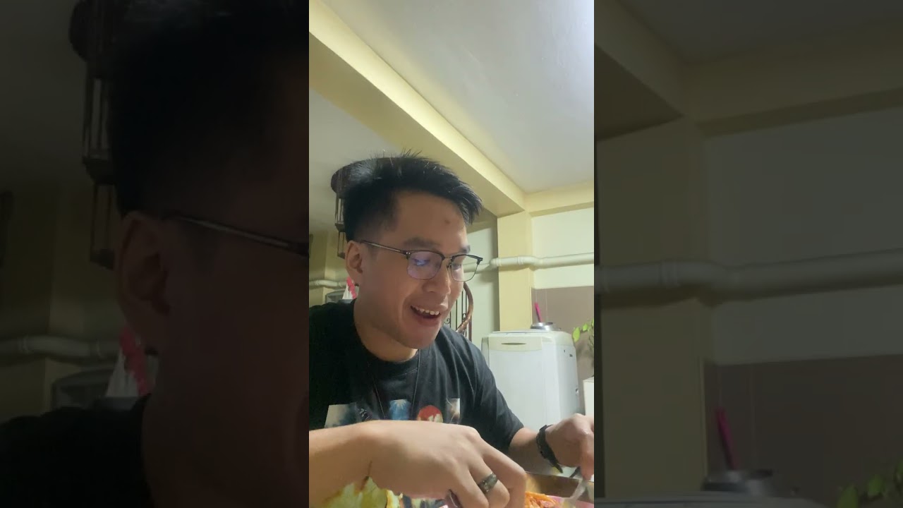 eating spaghetti with chicken@Yousufho#SEO