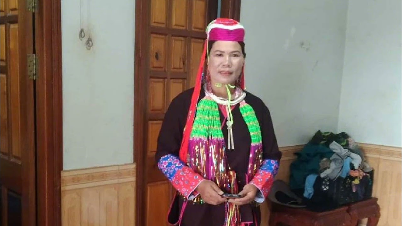Ca sĩ Đặng Thị Trang hát đôi đáp và ca sĩ bạn chai cuộc hay 