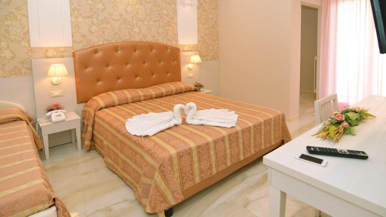 Hotel Pineta, Bellaria-Igea Marina, Italy