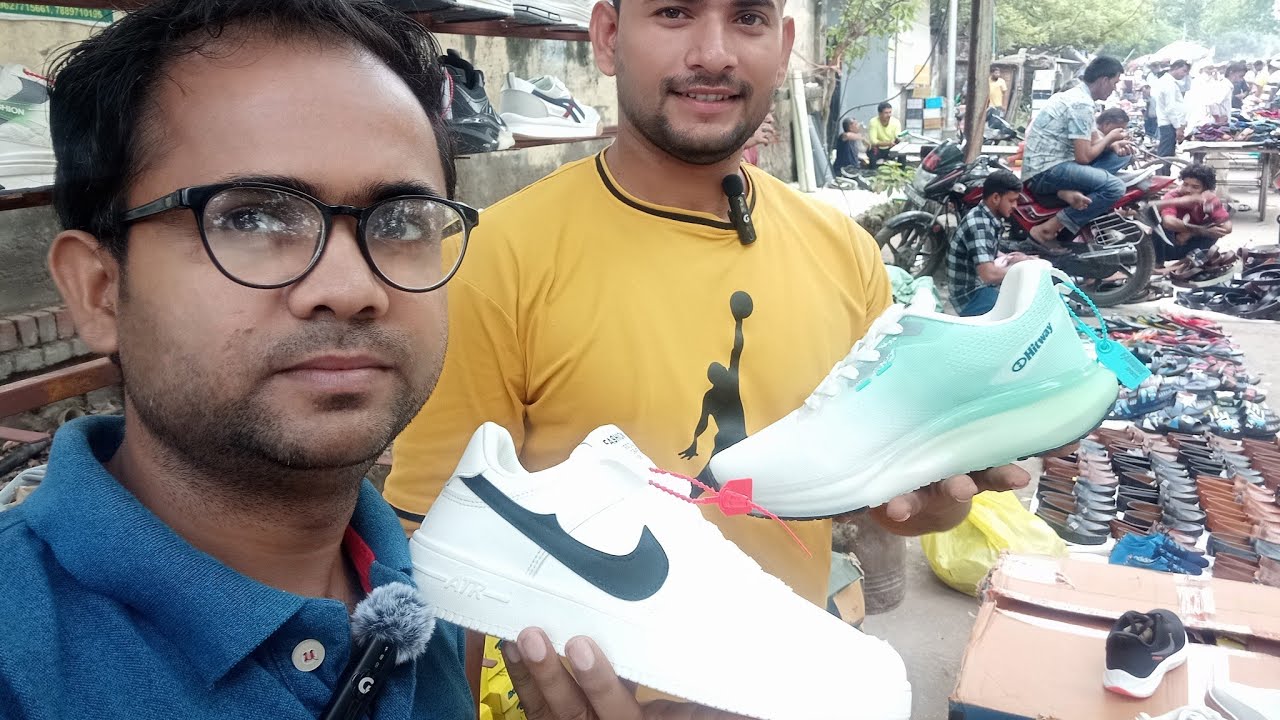 Imported shoes agra bijli ghar shoes market, Cheapest branded shoes market in 