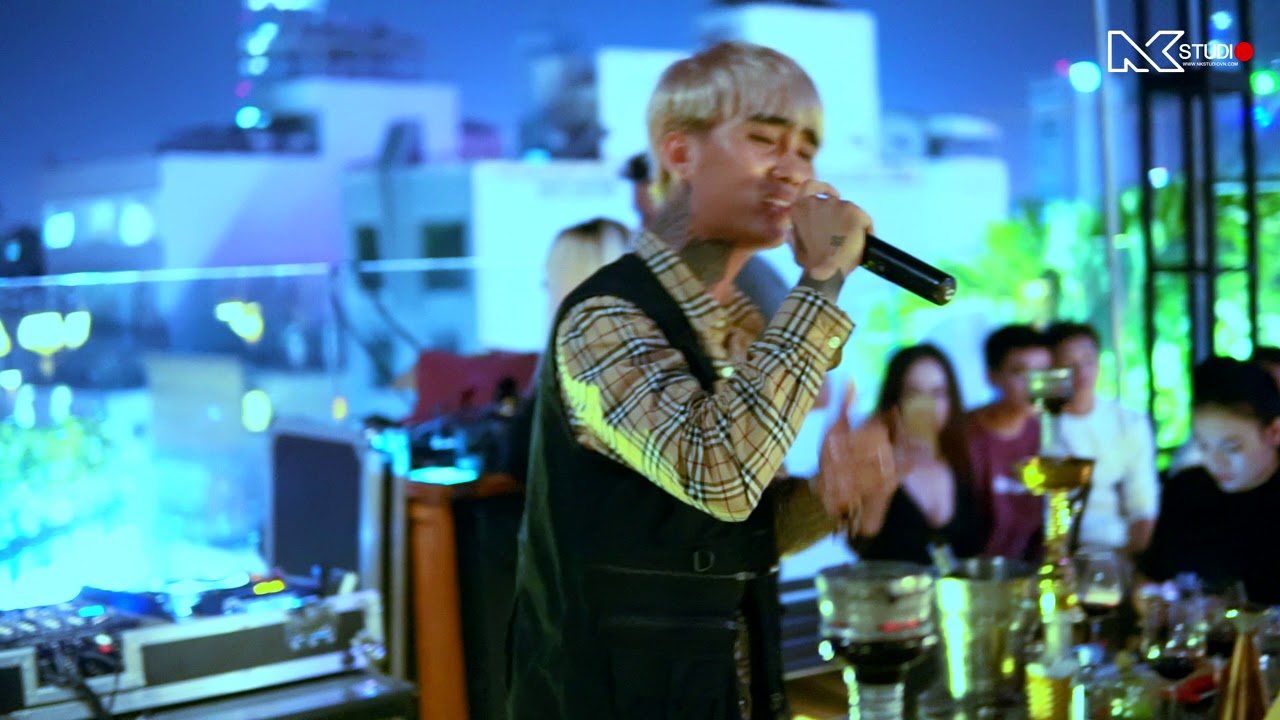 Điều Kh&aacute;c Lạ - ĐạtG Live