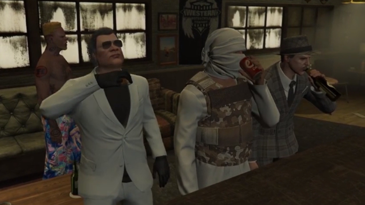 GTA - Драка на заднем дворе босоногого бандита