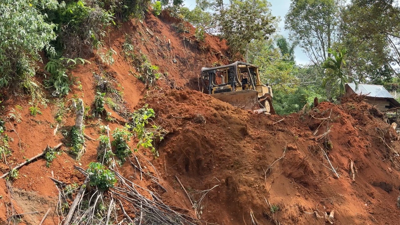 Mountain Slope Opened for New Road by D6R XL Bulldozer