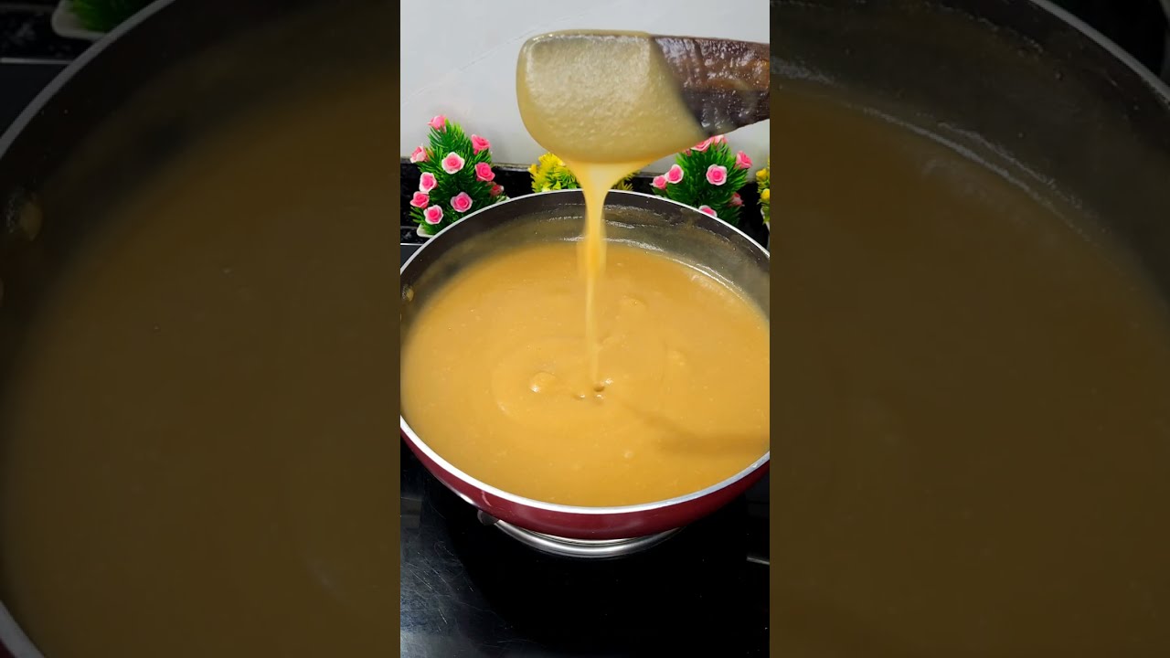Vegan sweet - Black halwa recipe | नारियल का दूध और चावल के आटे से बनाईं मजेदार मिठाई।
