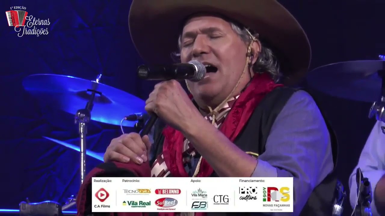 Apresenta&ccedil;&atilde;o musical do cantor Walther Morais. Live-show do dia 12-09-2021