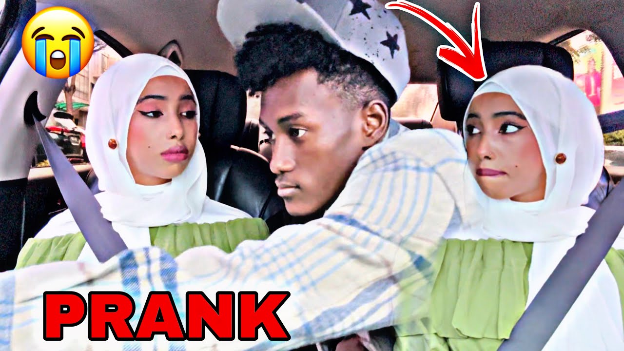 PRANK KII OGU XUMAA ABID GAARIGA IIGA DAG LAAMIGA DHEXDIISA MAXA IGA RAACAY