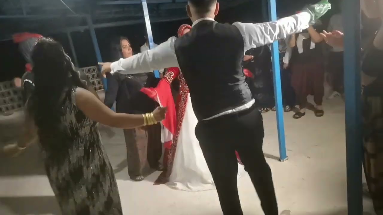 Necati tosun kına gezdirmesi 😀😀😀😀