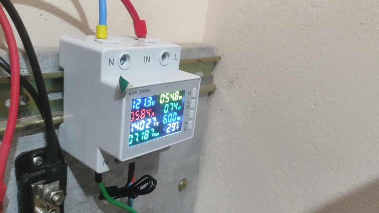 Sisteminha solar com híbrido 24/110V