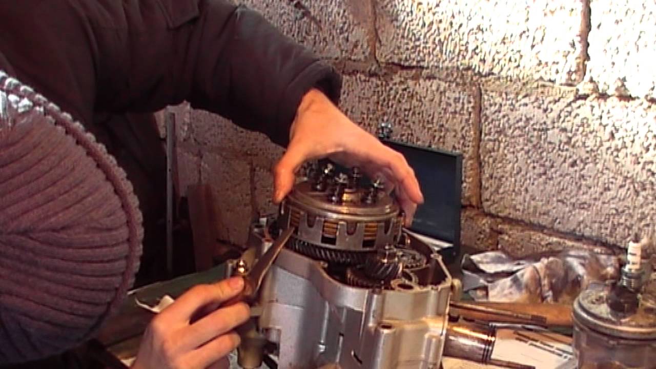 разбор с попутной дефектовкой  моего minarelli am6