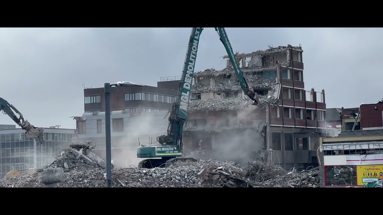 The  Demolition of Stockton CASTLEGATE Shopping Centre & Swallow Hotel 4K .
