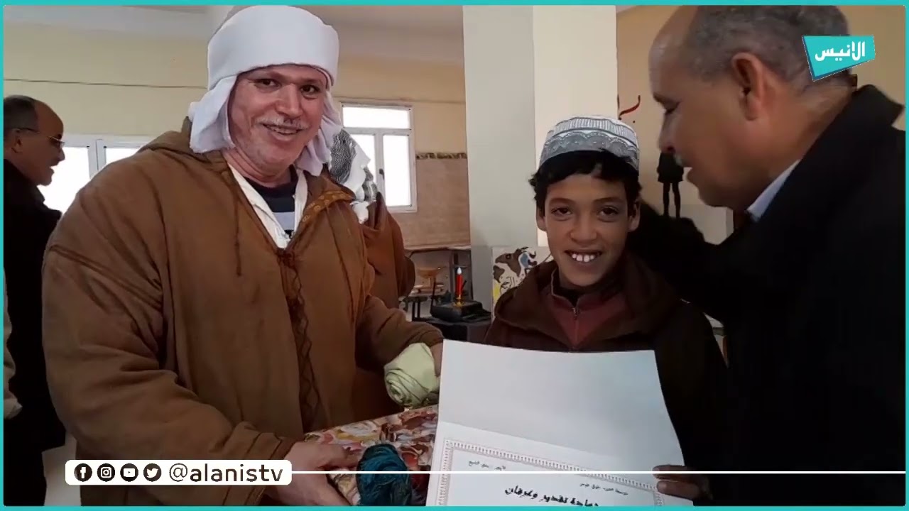 البيض: نادي الوحيين لتحفيظ القرآن بمتوسطة خلوفي بحوص يكرم التلاميذ الحافظين لكتاب الله الكريم