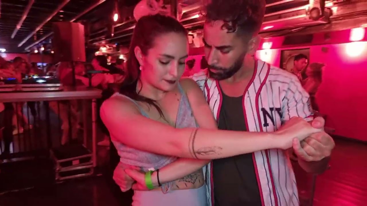 Mak & Ysenah | Karlos Rosé - Entre Los Dos | Bachata Social Paris
