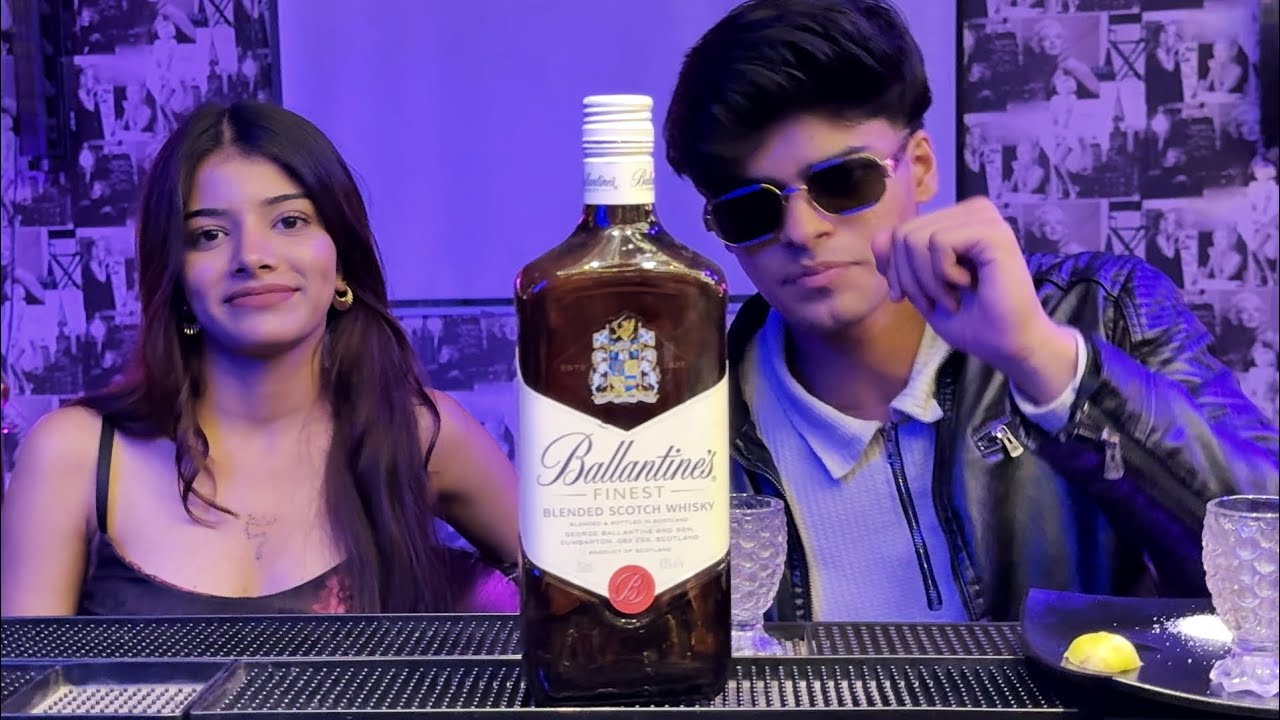 Om Pehli Baar Club Mein Gaya 🫢