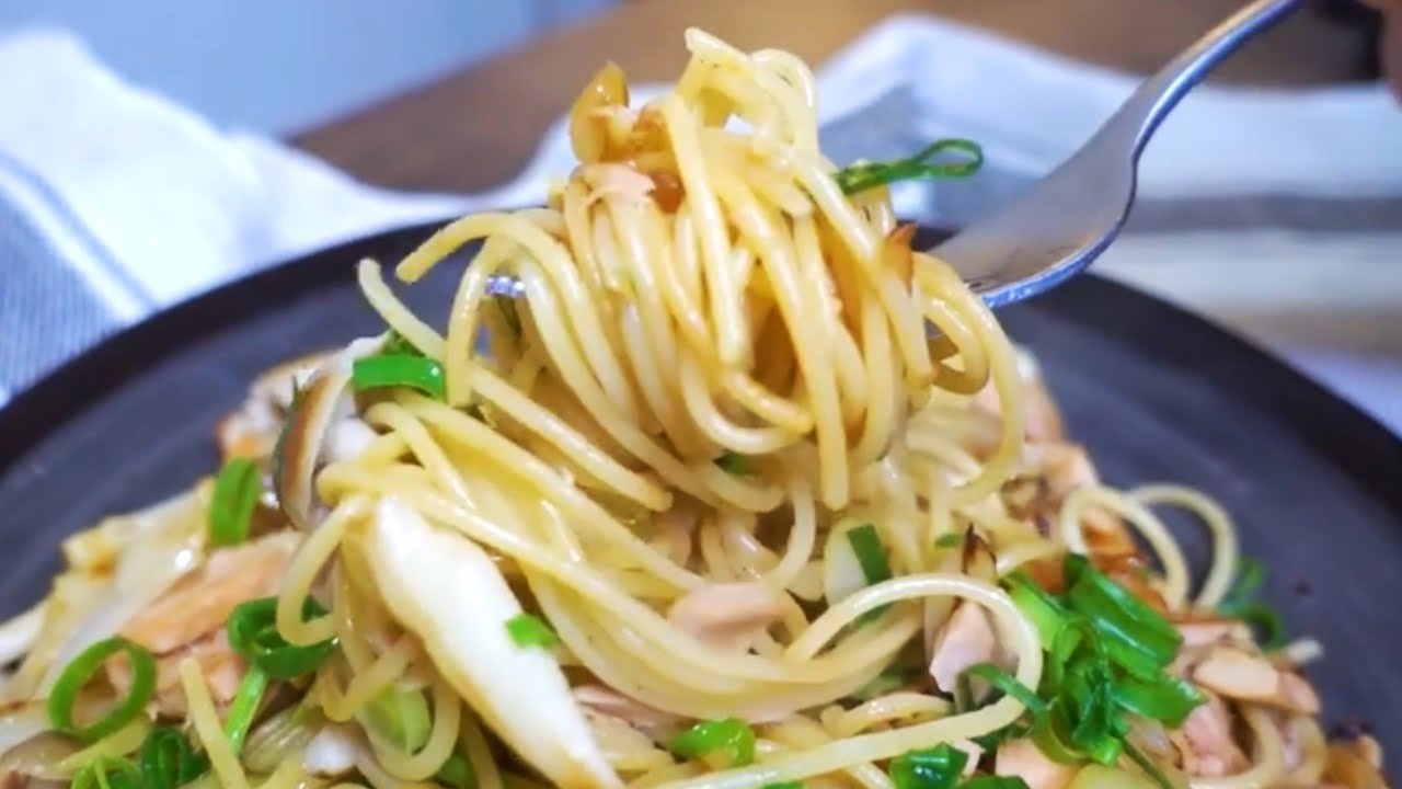 Japanese Spaghetti with Tuna & Mushrooms